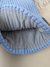 Стильна і тепла жіноча шапка блакитного кольору INNOE 950825-1 Джинс