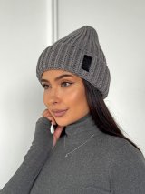 Стильна в’язана шапка з фактурною в’язкою INNOE 950234-1 Сірий - Купити