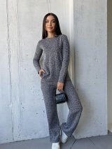 Модний та зручний утеплений костюм-двійка 210350 - Innoe