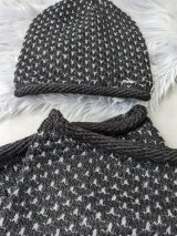 В’язаний комплект для жінок із шапкою та снудом INNOE 950065-1 Чорний