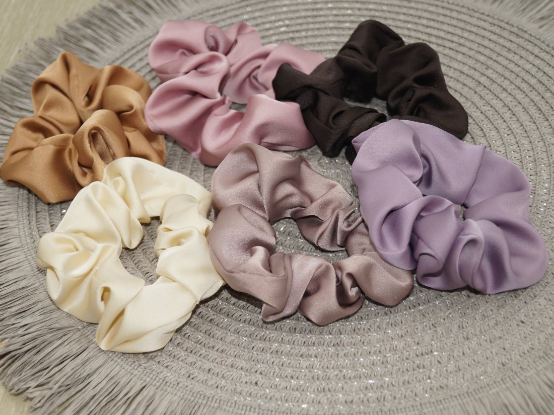 Резинки для волосся. Об'ємні. 10 см.