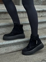 Практичні зимові черевики з натуральної замші INNOE 777562-4 Чорний - Купити