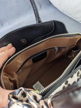 Стильна жіноча сумка з леопардовим принтом INNOE 451001-1 Білий