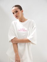 Футболка стану Любові з принтом "Сповнена любовʼю", білого кольору - Купити