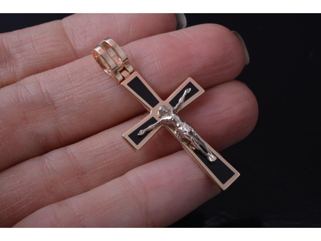 Хрестик з емаллю