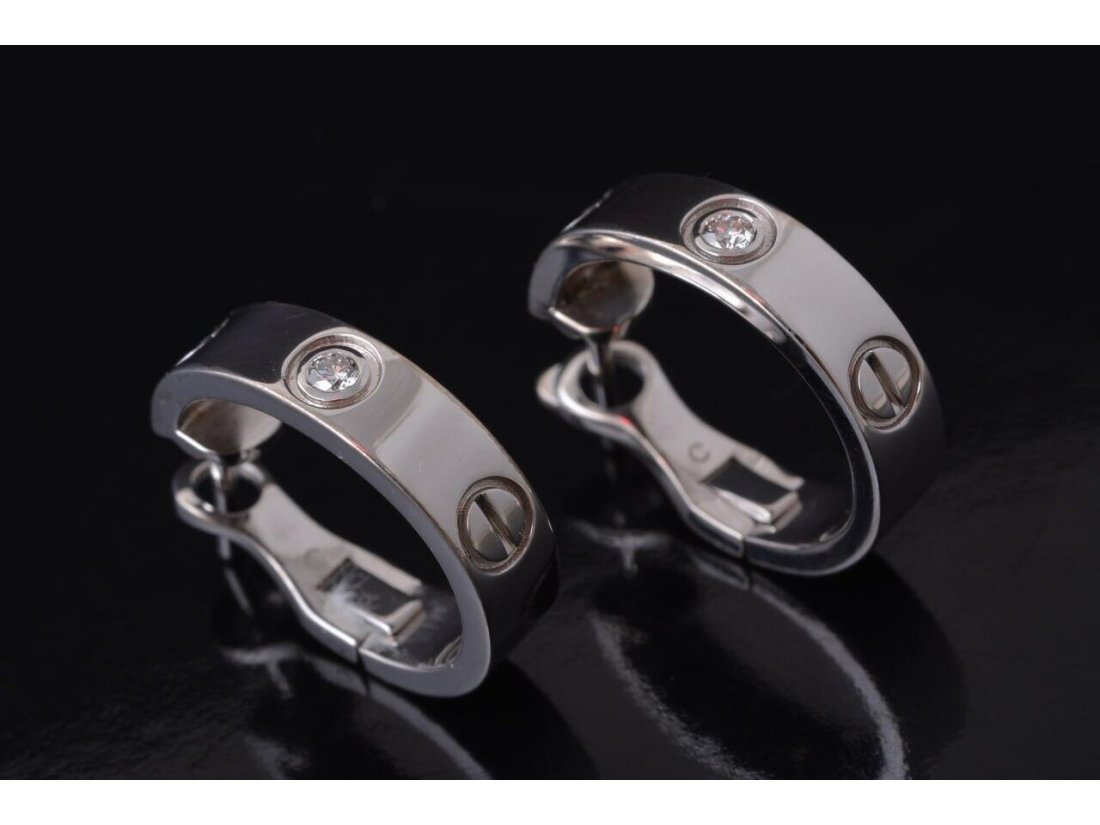 Сережки у стилі Cartier із діамантами - Фото2 Сережки у стилі Cartier із діамантами - Багира