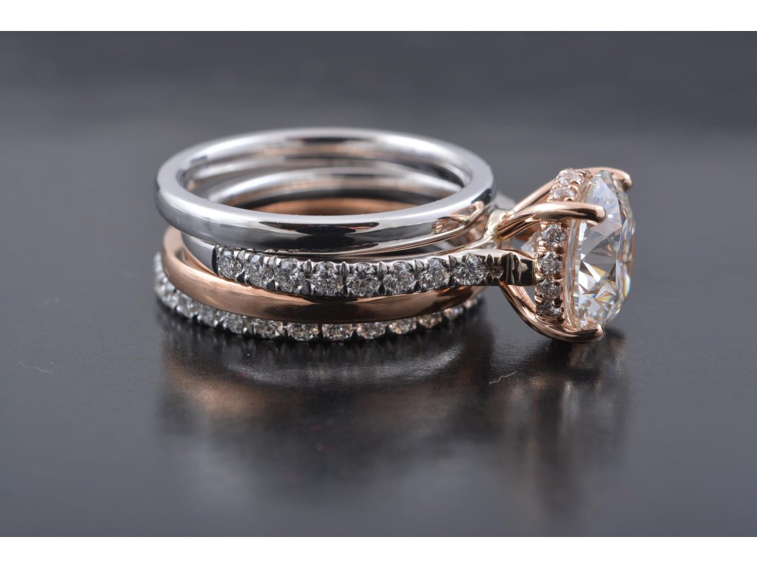 Каблучка із діамантами на заручини із чотирьох деталей - Багира