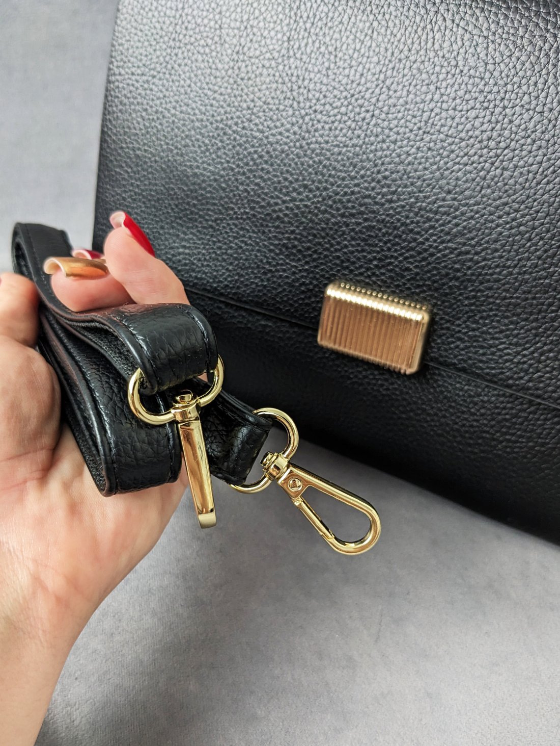 Елегантна жіноча сумка з якісної екошкіри INNOE 350015-2 Чорний