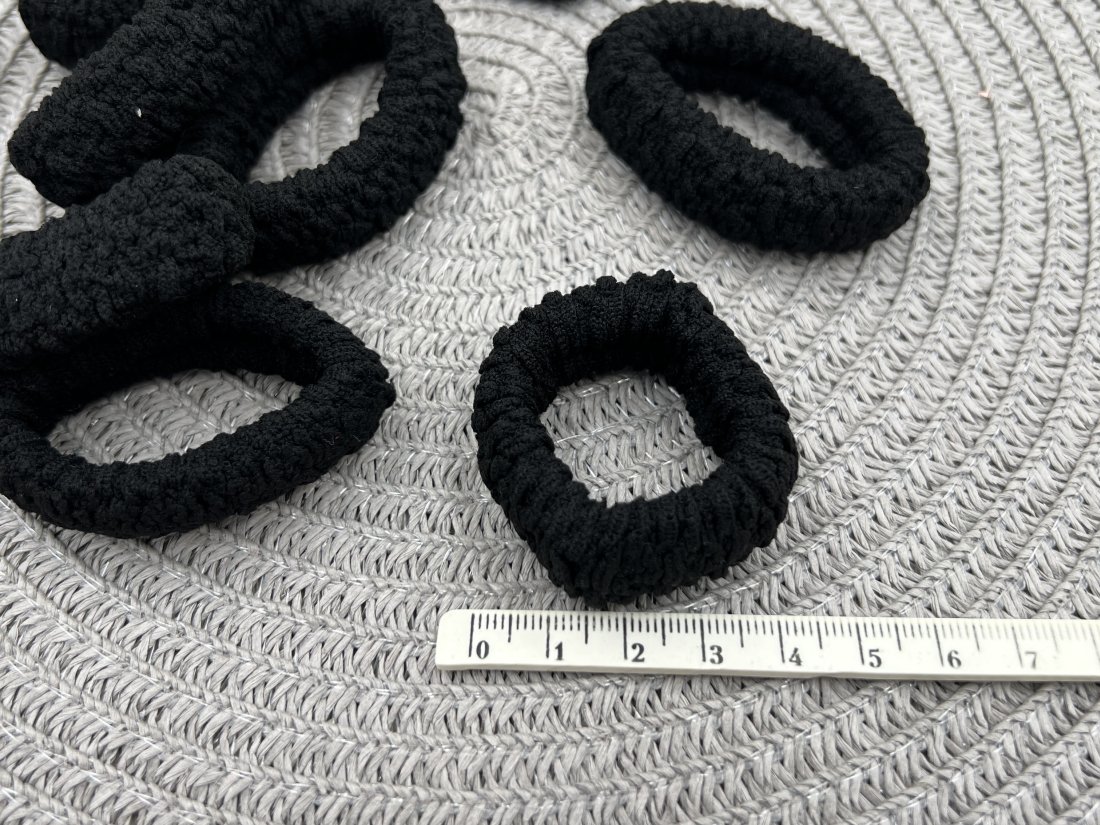 Резинки для волосся чорні - Кристалік