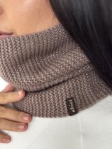 Жіночий зимовий бафф “Classic Knit” INNOE 950642-1 Капучино