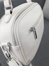 Жіноча компактна сумка з ручкою та кількома відділеннями INNOE 350016-1 Білий