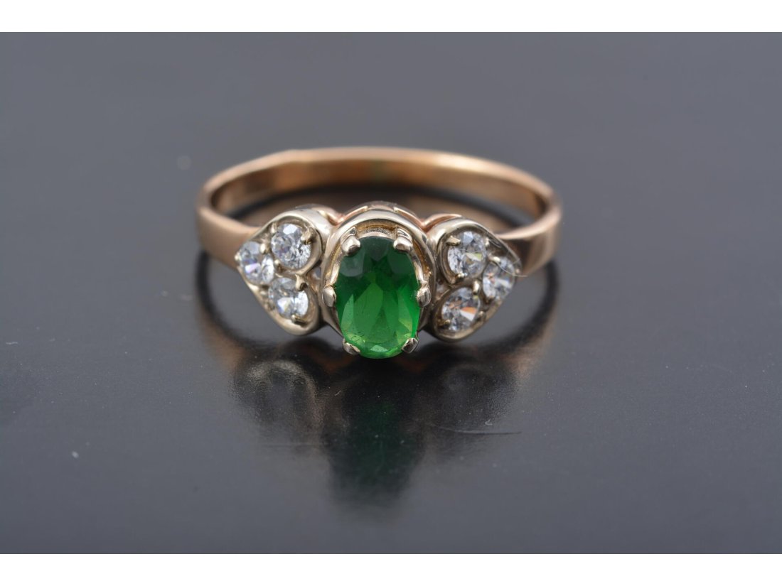 Жіноча каблучка