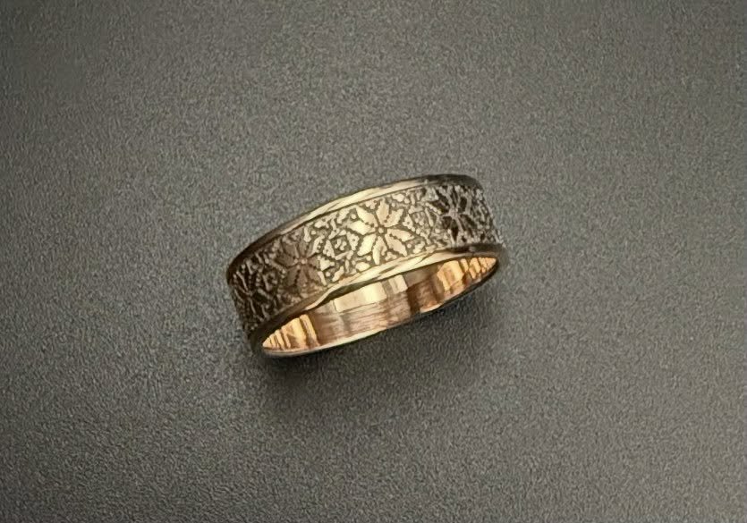 Обручка Вишиванка, червоне золото - Фото1 Обручка Вишиванка, червоне золото