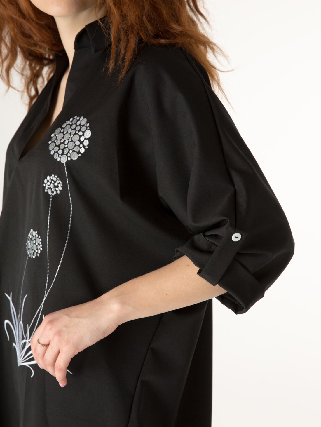 Черная блуза-туника Innoe с вышивкой-4