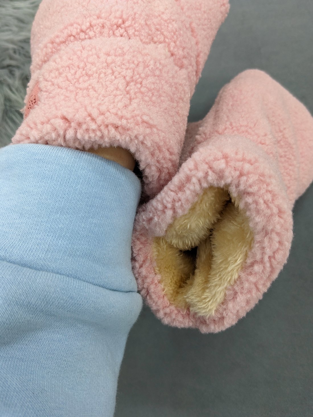 Теплі рукавиці в стилі тедді — легкість і максимальний затишок INNOE 85005-3 Рожевий