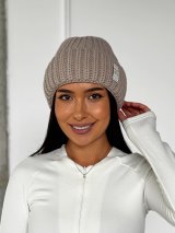 Жіноча шапка крупної в’язки з відворотом INNOE 950234-1 Капучино - Innoe