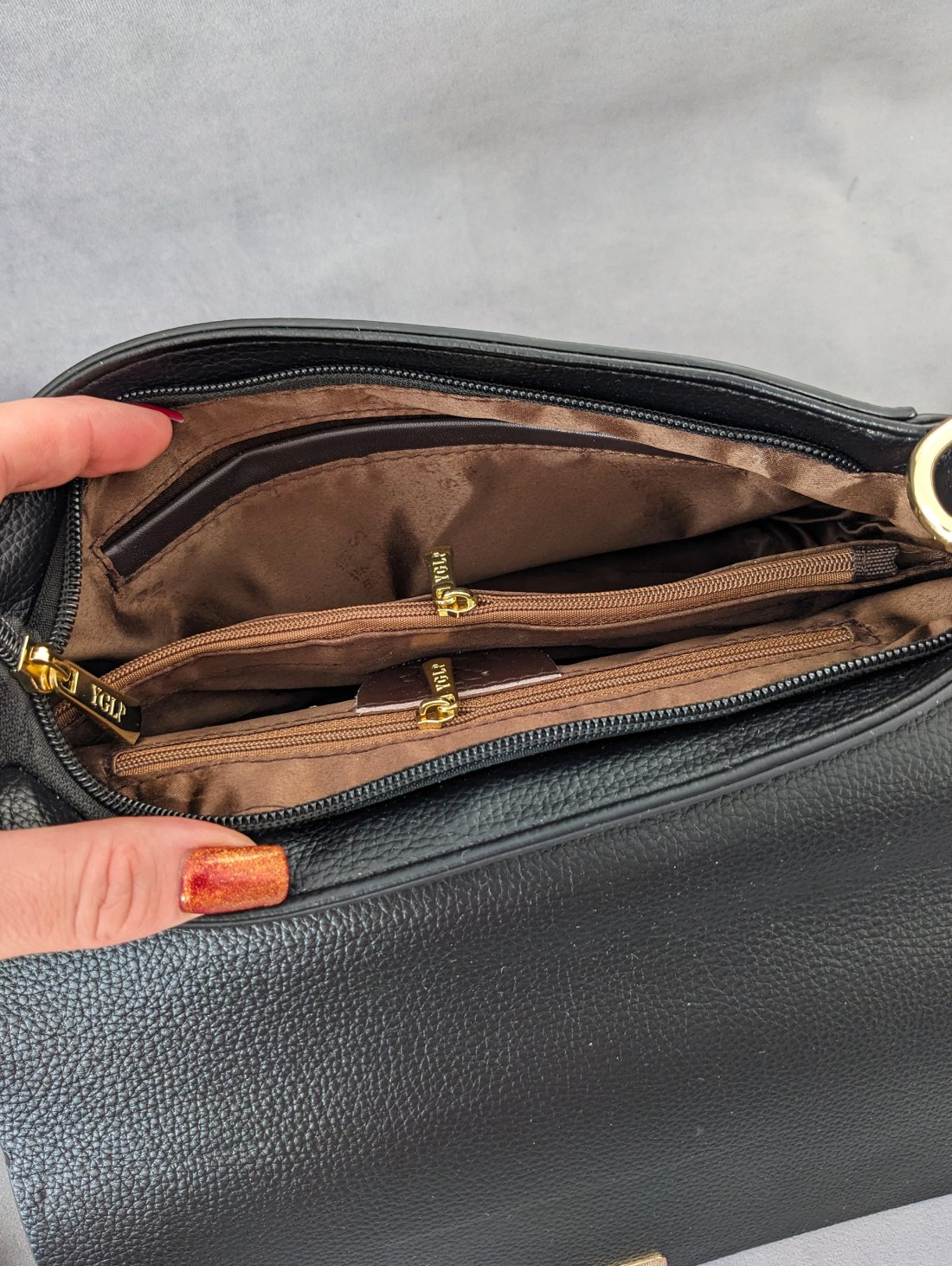 Елегантна жіноча сумка з якісної екошкіри INNOE 350015-2 Чорний