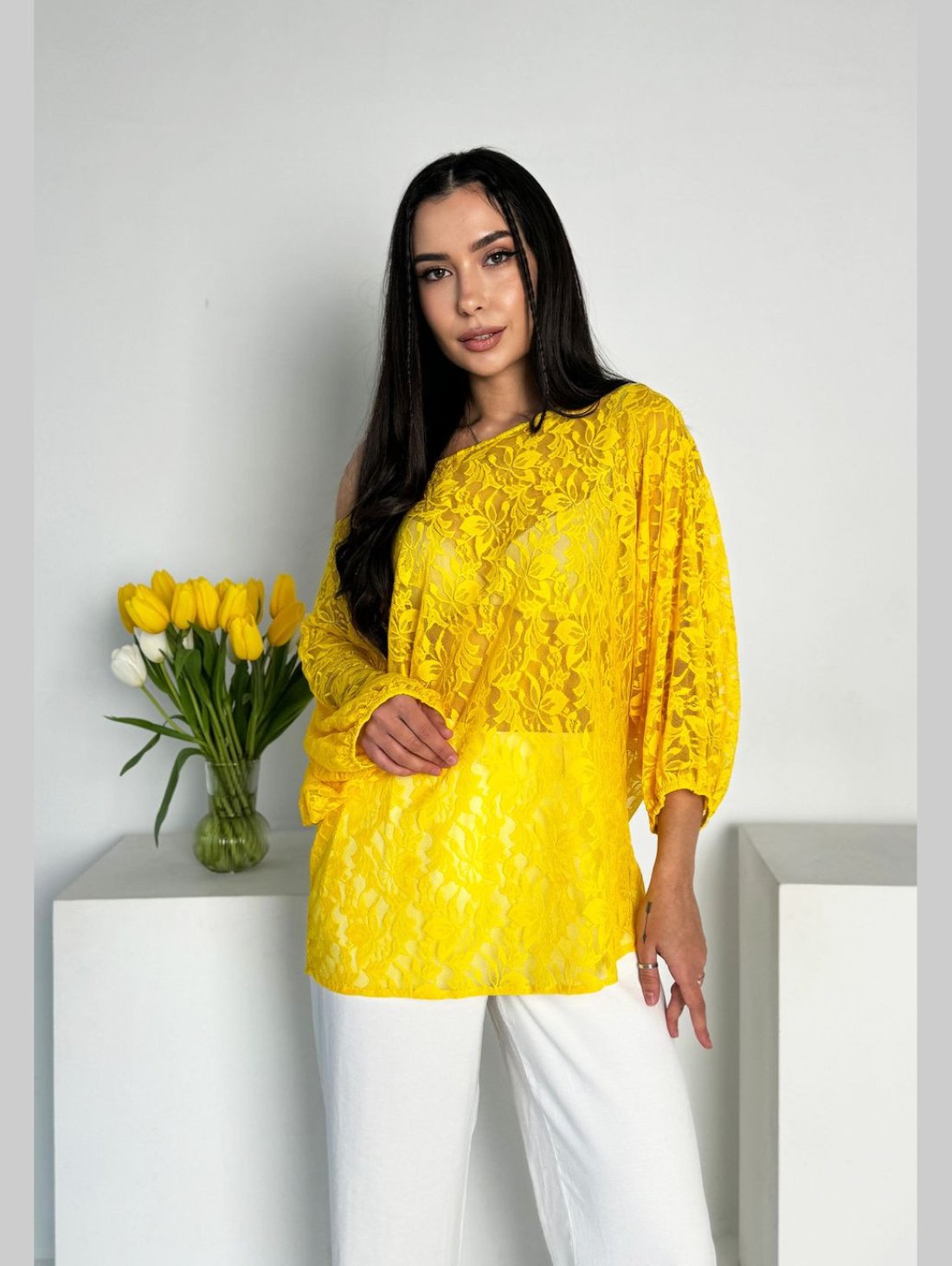 Стильна блуза-туніка вільного силуету з гіпюру INNOE 230232-2 Жовтий