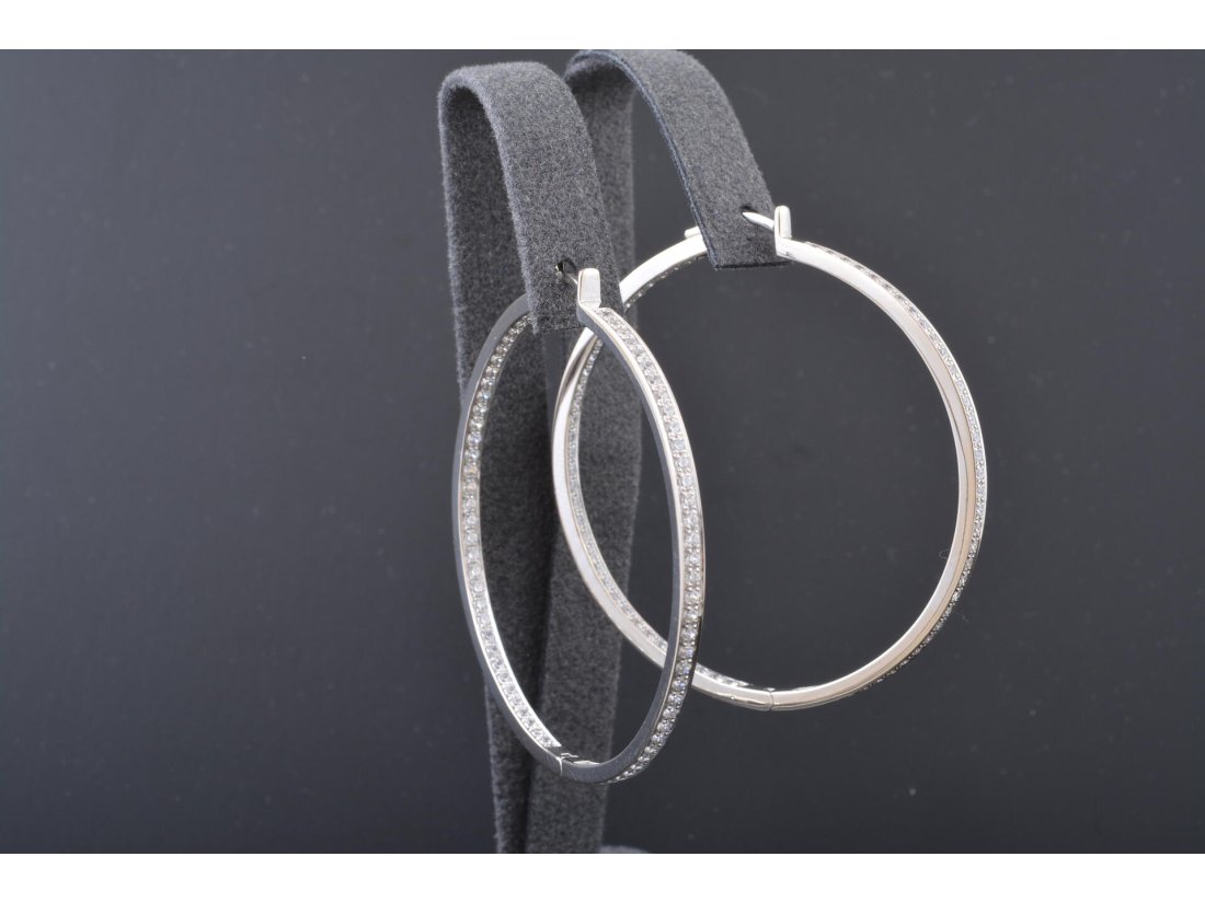 Сережки-кільця із камінням, біле золото