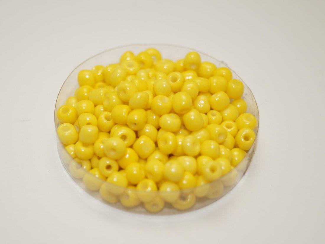 Бісер Великий Китайський 450г. Жовтий