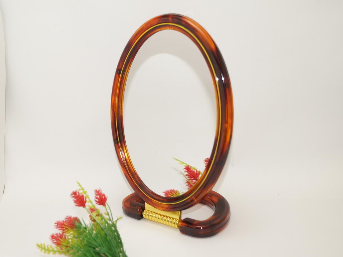 Зеркало настольное. 19х13