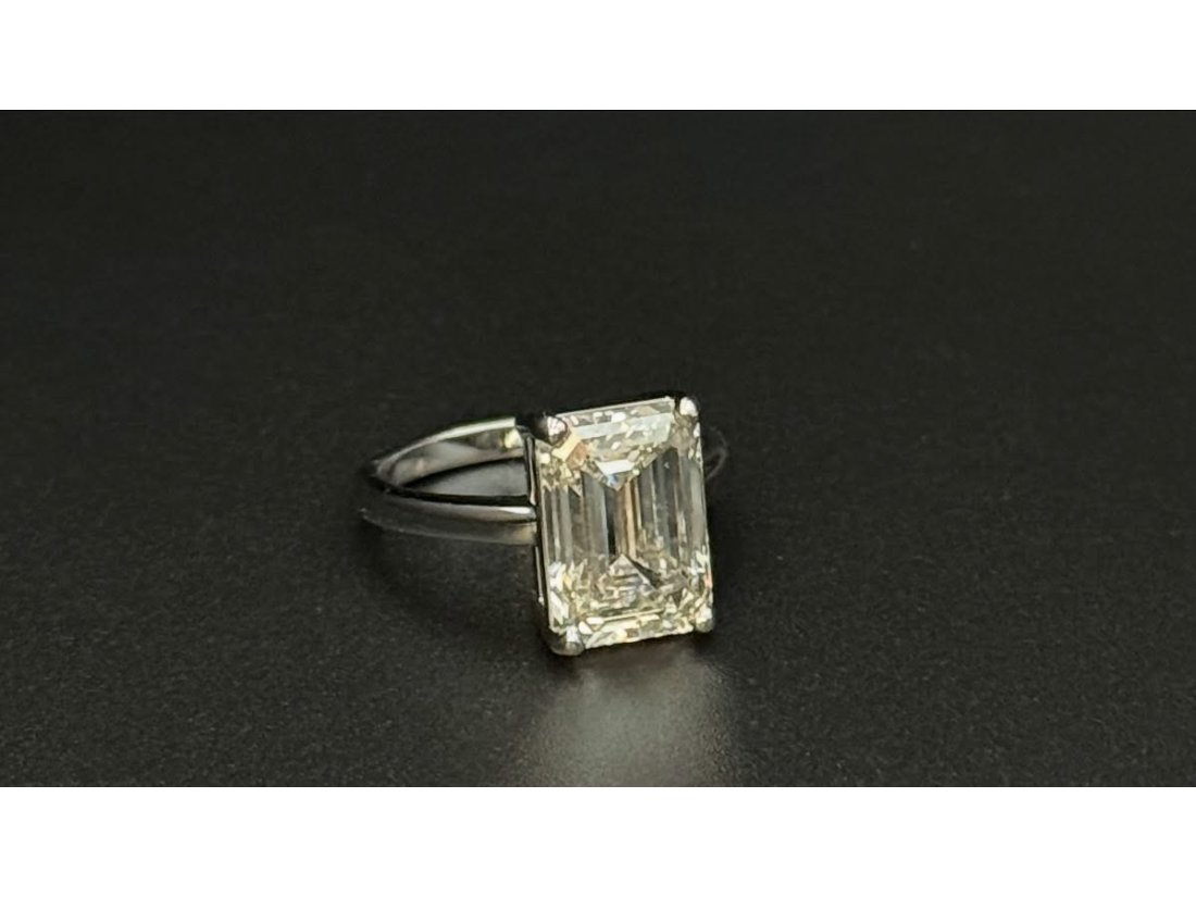 Каблучка Багет з діамантом, біле золото - Фото1 Каблучка Багет з діамантом, біле золото