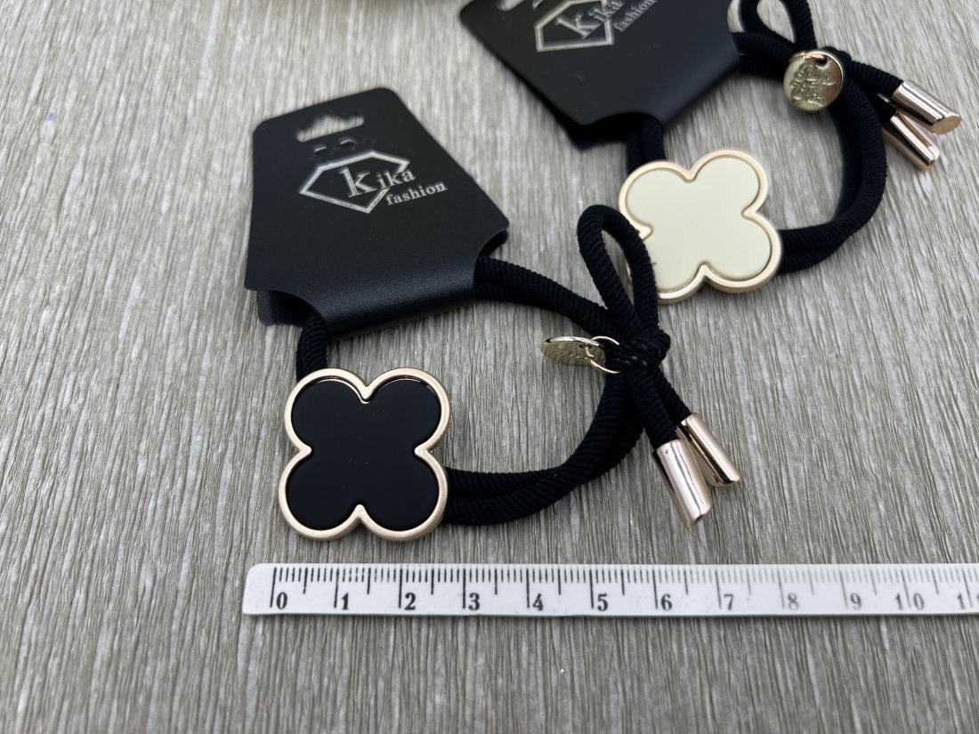 Резинки для волосся. Тонкі. з прикрасою Клевер - Кристалік