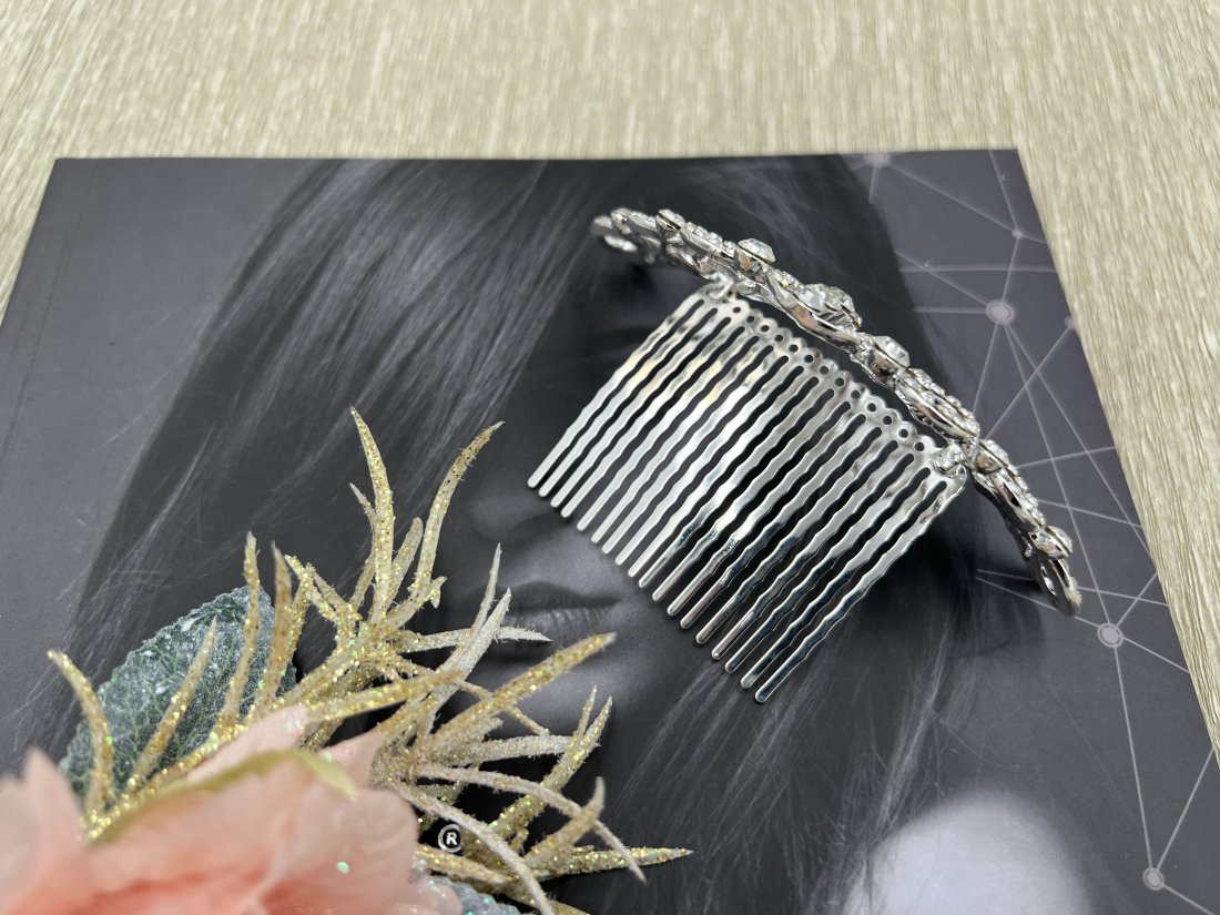 Діадема з гребінцями металева 11,5см - Кристалік