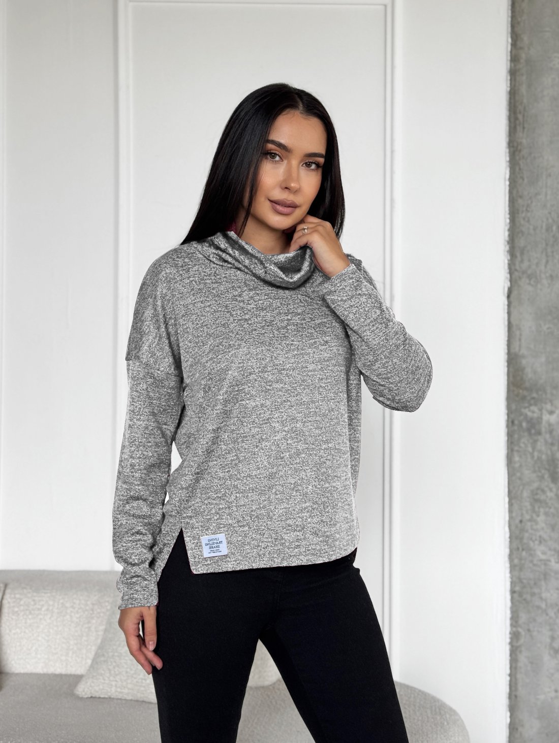 Лонгслів жіночий oversize з хомутом INNOE 230233-2 Сірий