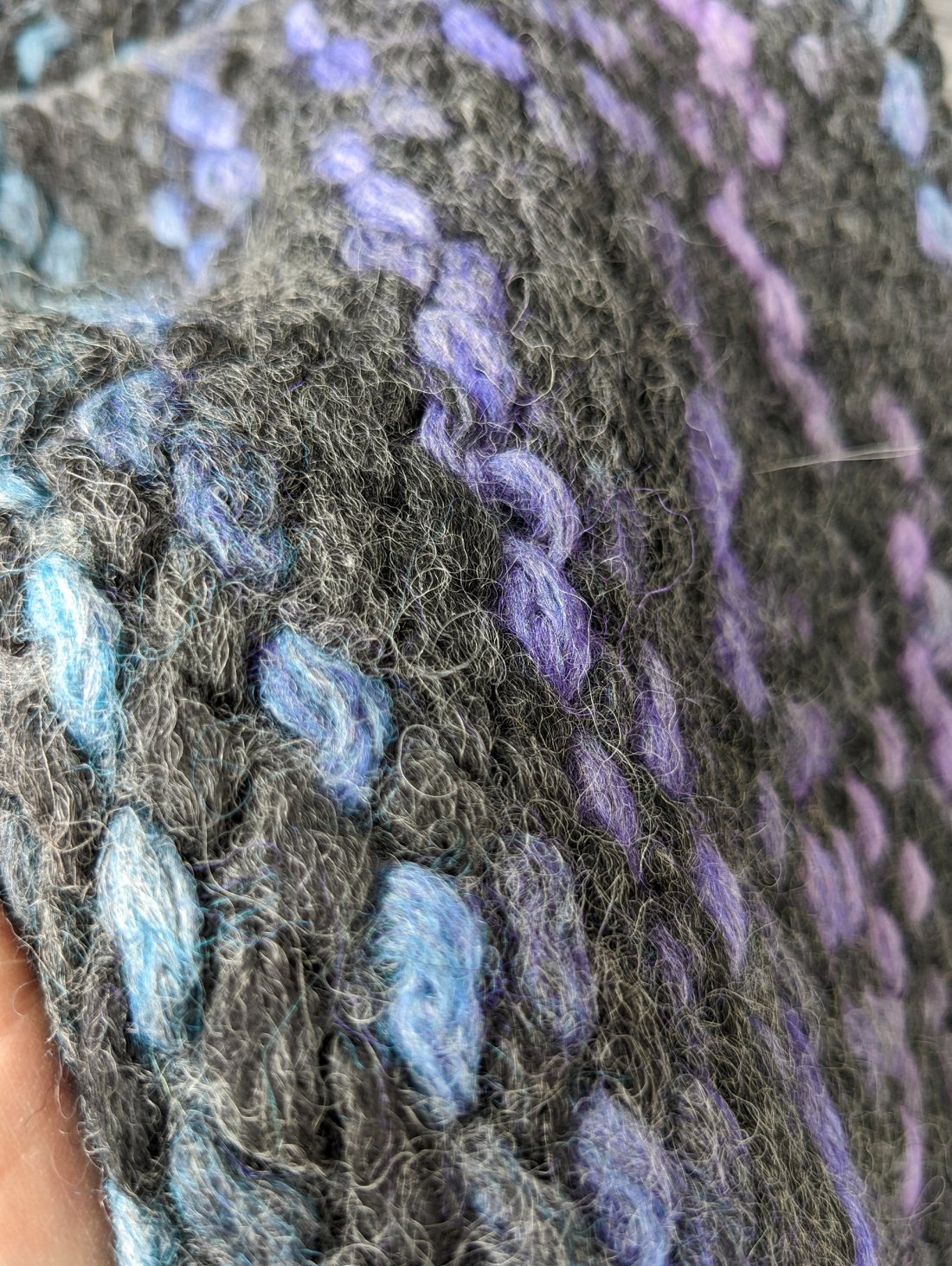 В’язаний комплект із об’ємною фактурою INNOE 950591-1 Вугілля