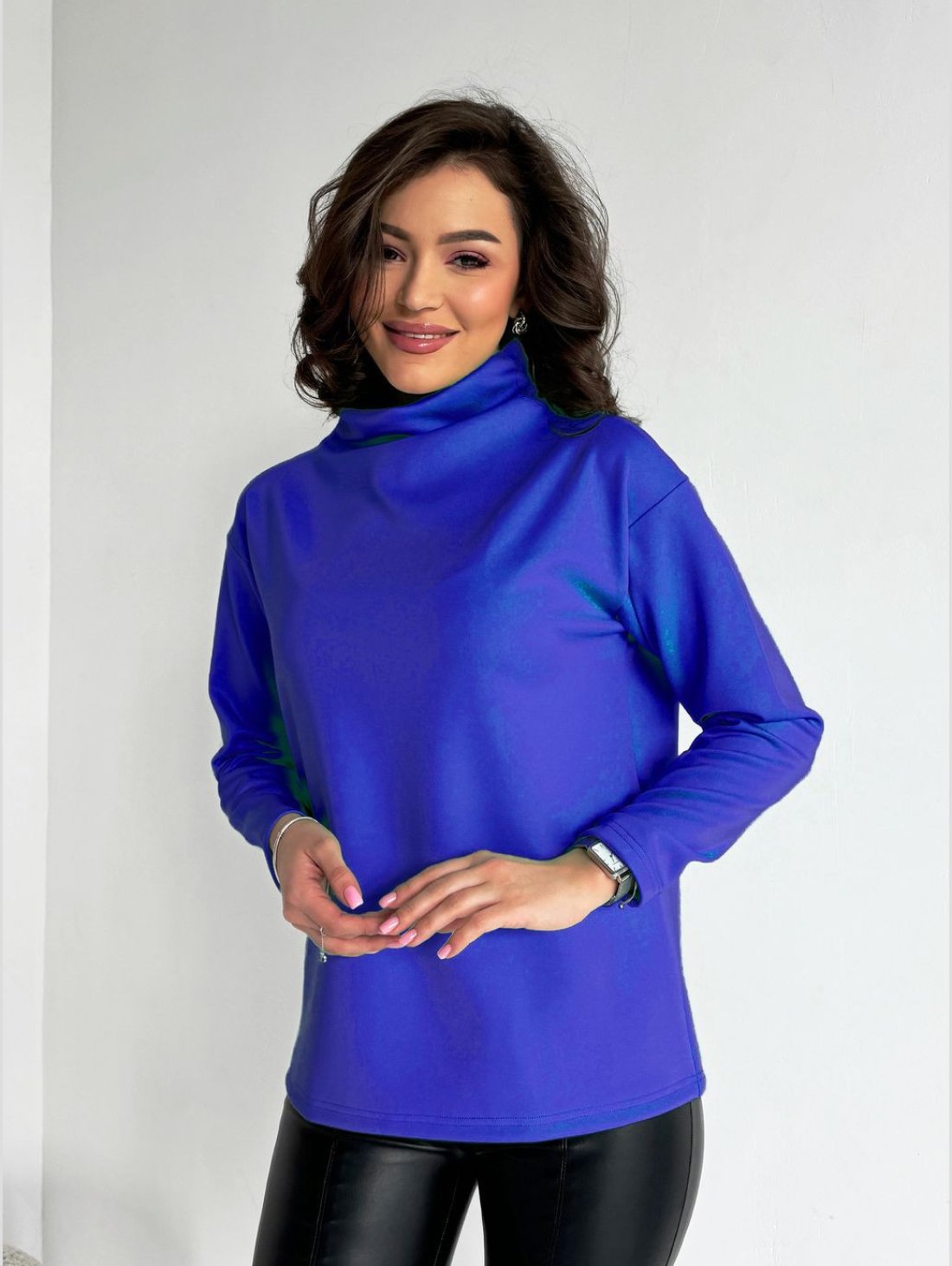 Гольф однотонний жіночий INNOE 230208-23 Електрик