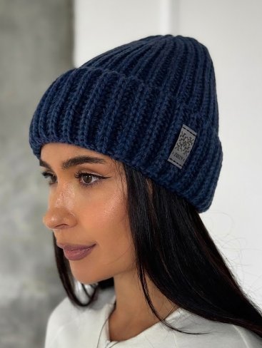 Міський стиль - жіноча шапка крупної в'язки INNOE 950234-1 Денім - Купити