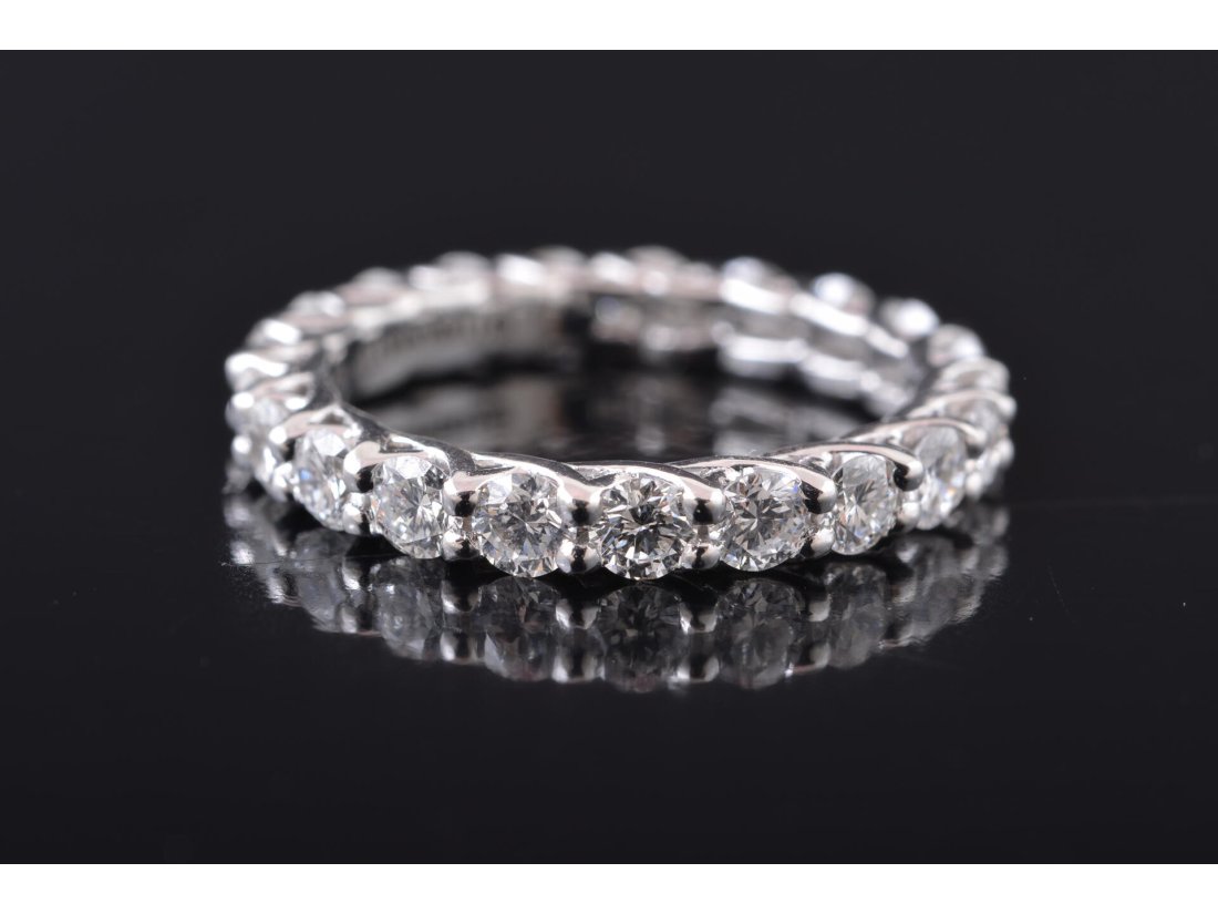 Каблучка із діамантами