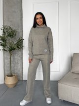 Жіночий костюм тринитка “Urban Shine” – комфорт і сяяння в одному образі INNOE 210366-4 Світло-сірий