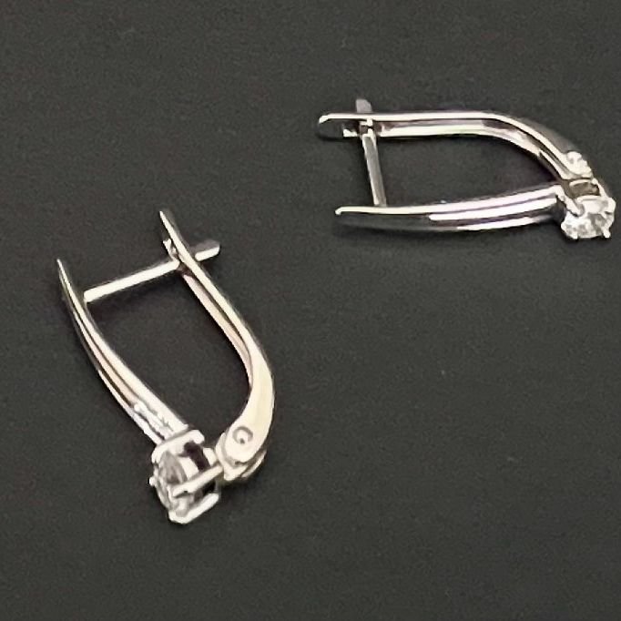 Сережки з діамантами - Фото2 Сережки з діамантами - Багира