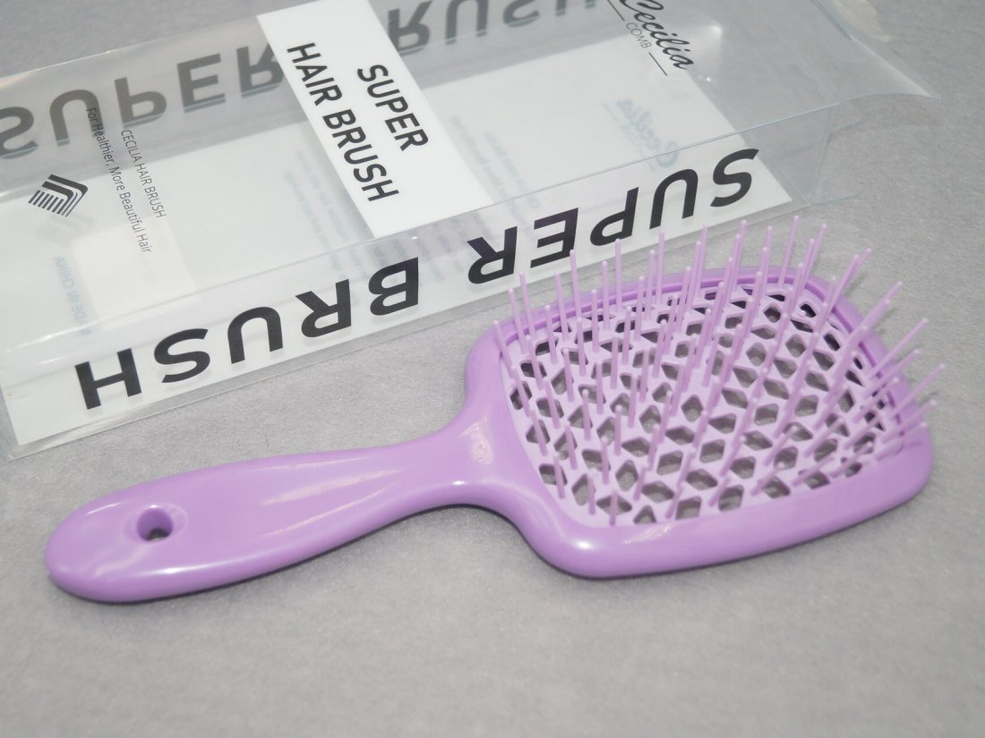 Гребінець для волосся в коробочці. Глянець