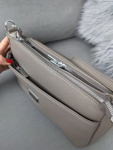 Містка сумка з великою зовнішньою кишенею і практичним дизайном INNOE 350010-1 Бежевий - Innoe