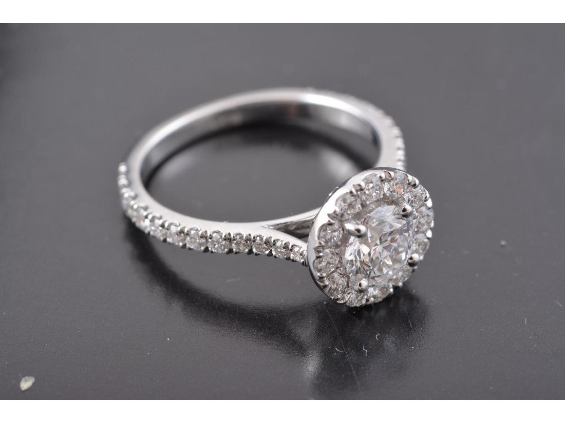 Каблучка з діамантами - Багира