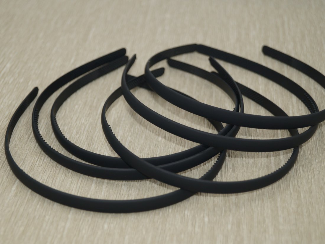 Обручі для волосся. Матові 0.8 см.