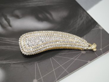 Металева заколка Банан. 8.5 см. - Купити