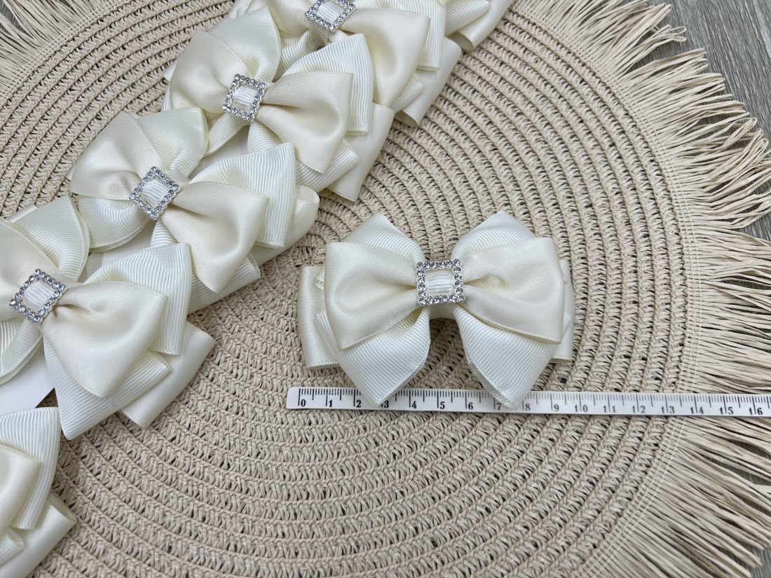 Бантики на затиску кремовий - Кристалік
