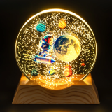 Нічник плоский скляний хлопчик на ракеті 8 см