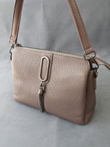 Елегантна сумка з підвіскою та функціональними кишенями INNOE 3538858-1 Какао