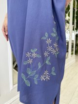 Сукня зі стильною вишивкою 270341-2