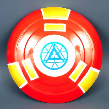 Щит на гумці Залізна Людина 26 см - Купити