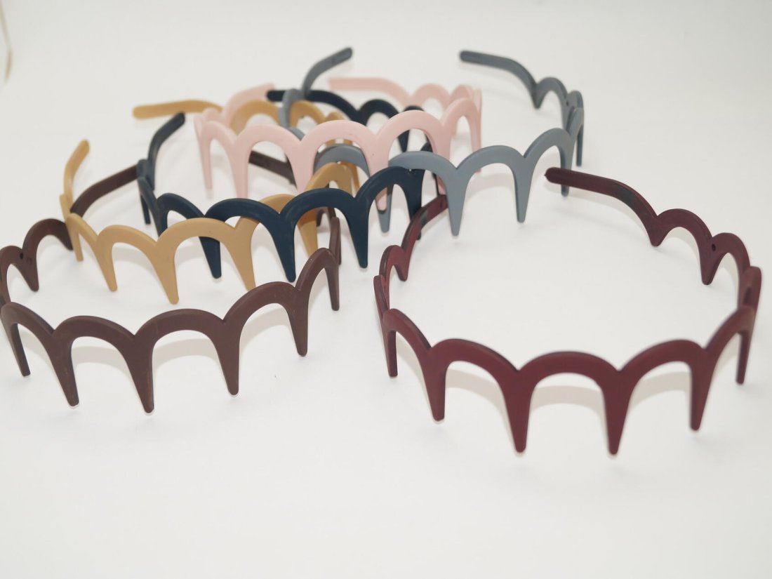 Обруч для волосся.