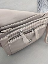 Практична повсякденна жіноча сумка з екошкіри INNOE 35003-1 Бежевий - Купити