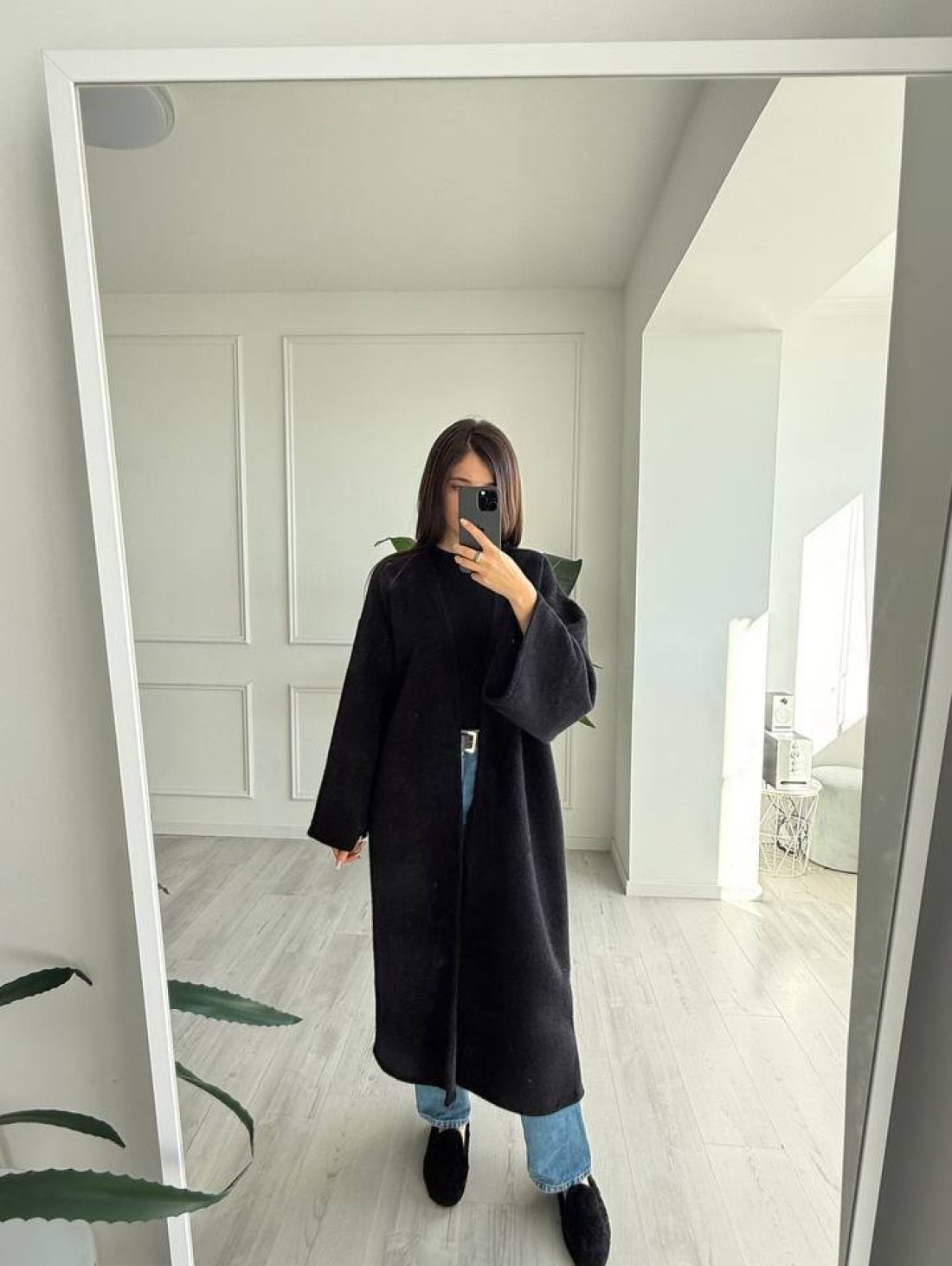 Універсальний подовжений кардиган з люрексом INNOE 300062-1 Чорний