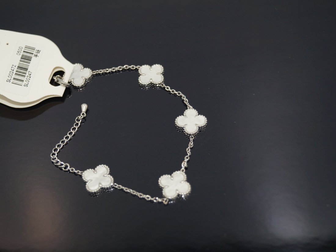 Браслети на руку. Stainless Steel