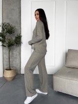 Жіночий костюм тринитка “Urban Shine” – комфорт і сяяння в одному образі INNOE 210366-4 Світло-сірий